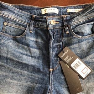 Guess Model Jeans Size 26 High Waisted Tapered Leg